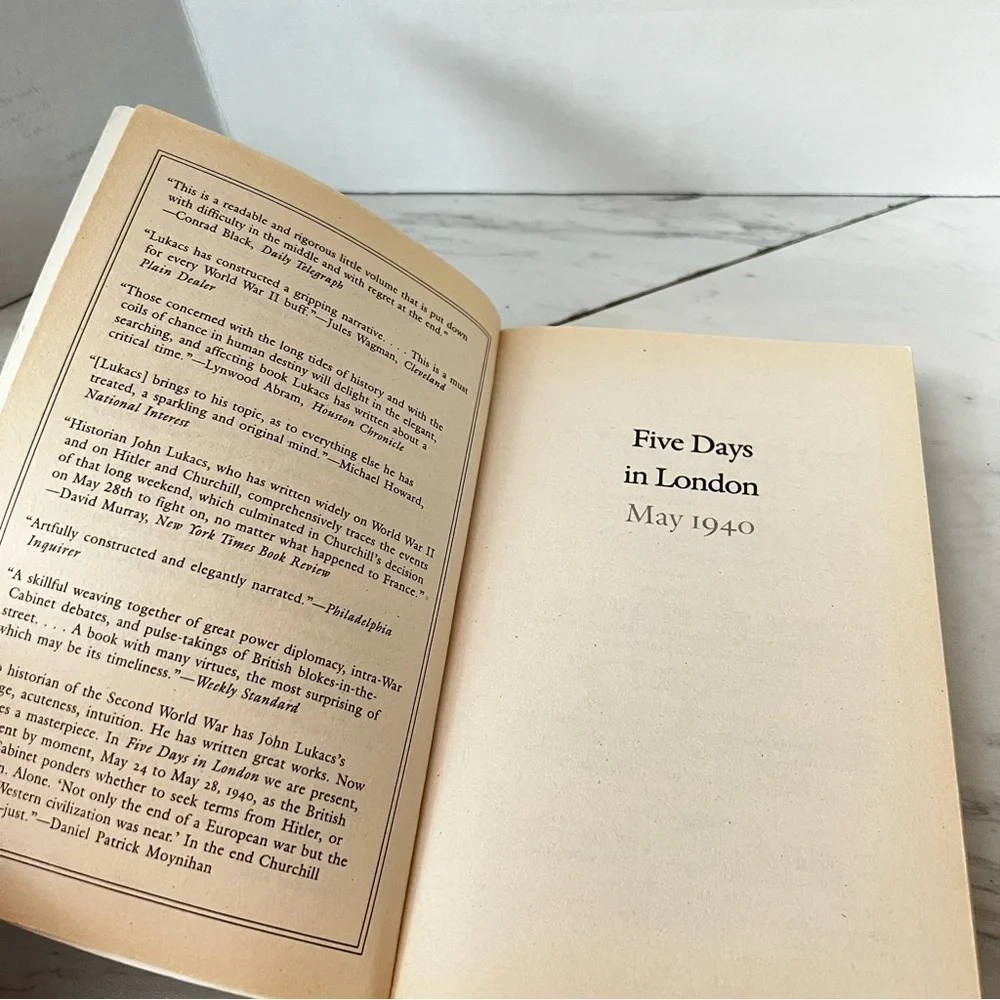 Five Days in London May 1940 by John Lukacs paper back Book